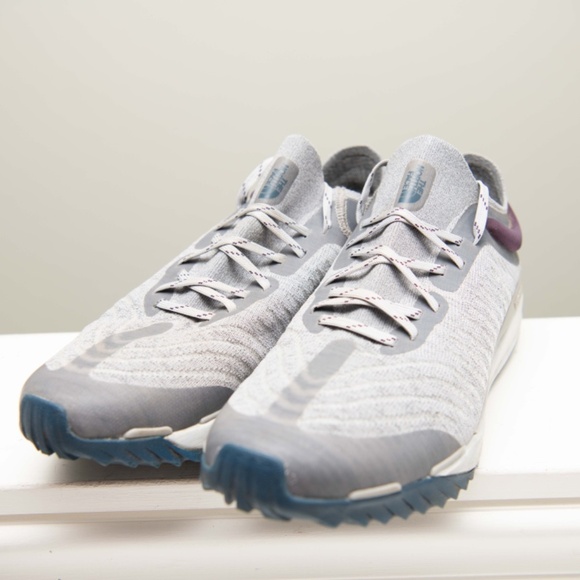 North Face Men's Sz 14 VECTIV Escape Knit Trail Running Shoes Gray / White - Picture 2 of 8
